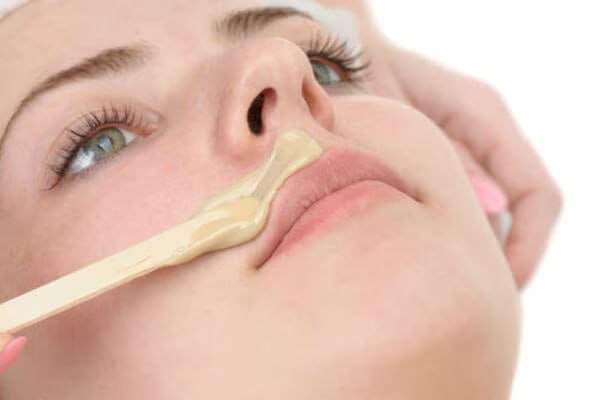 Upper Lips With Stripless Wax