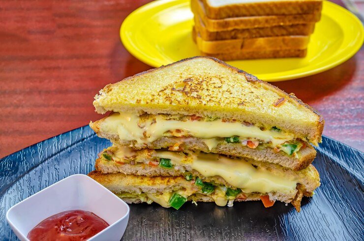 Masala Club Sandwich ( મસાલા ક્લબ સેન્ડવિચ )