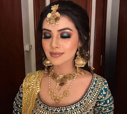 Engagement HD Mack Up