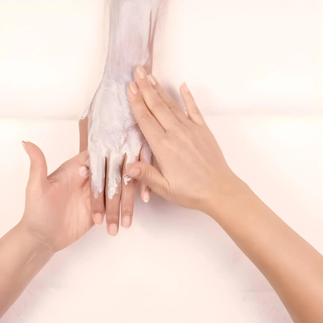 Hand D-tan