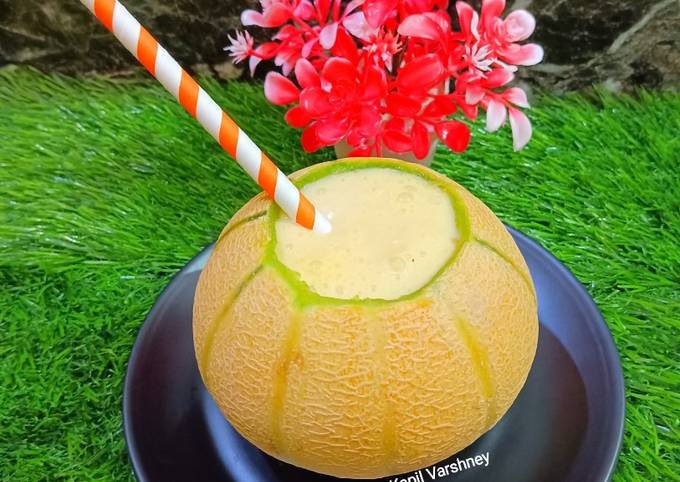 Sp. Muskmelon Juice (With Piece)