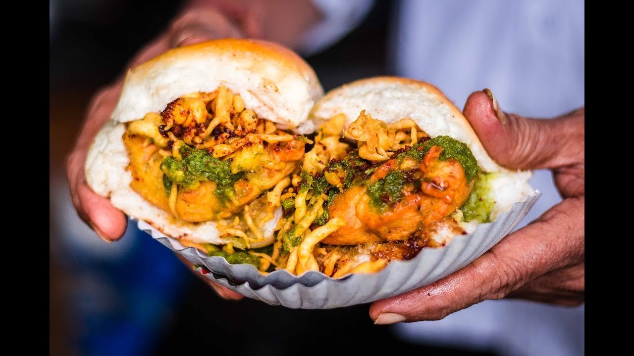 Bombay Vada Pav (બોમ્બે વડાપાઉં)
