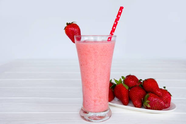 strawberry | સ્ટ્રોબેરી (300 ML)