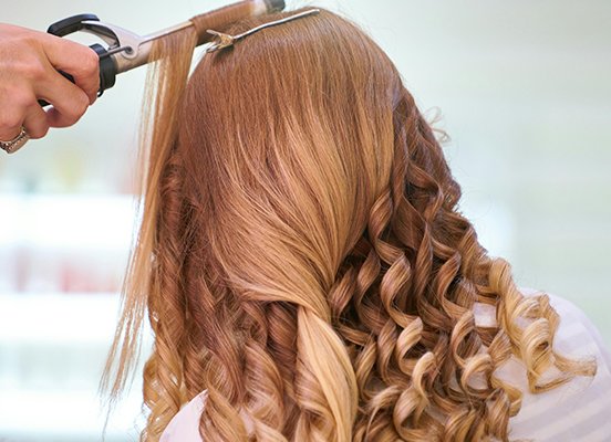Hair Styling Hair Curl