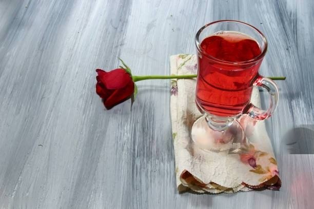 Rose (રોઝ)