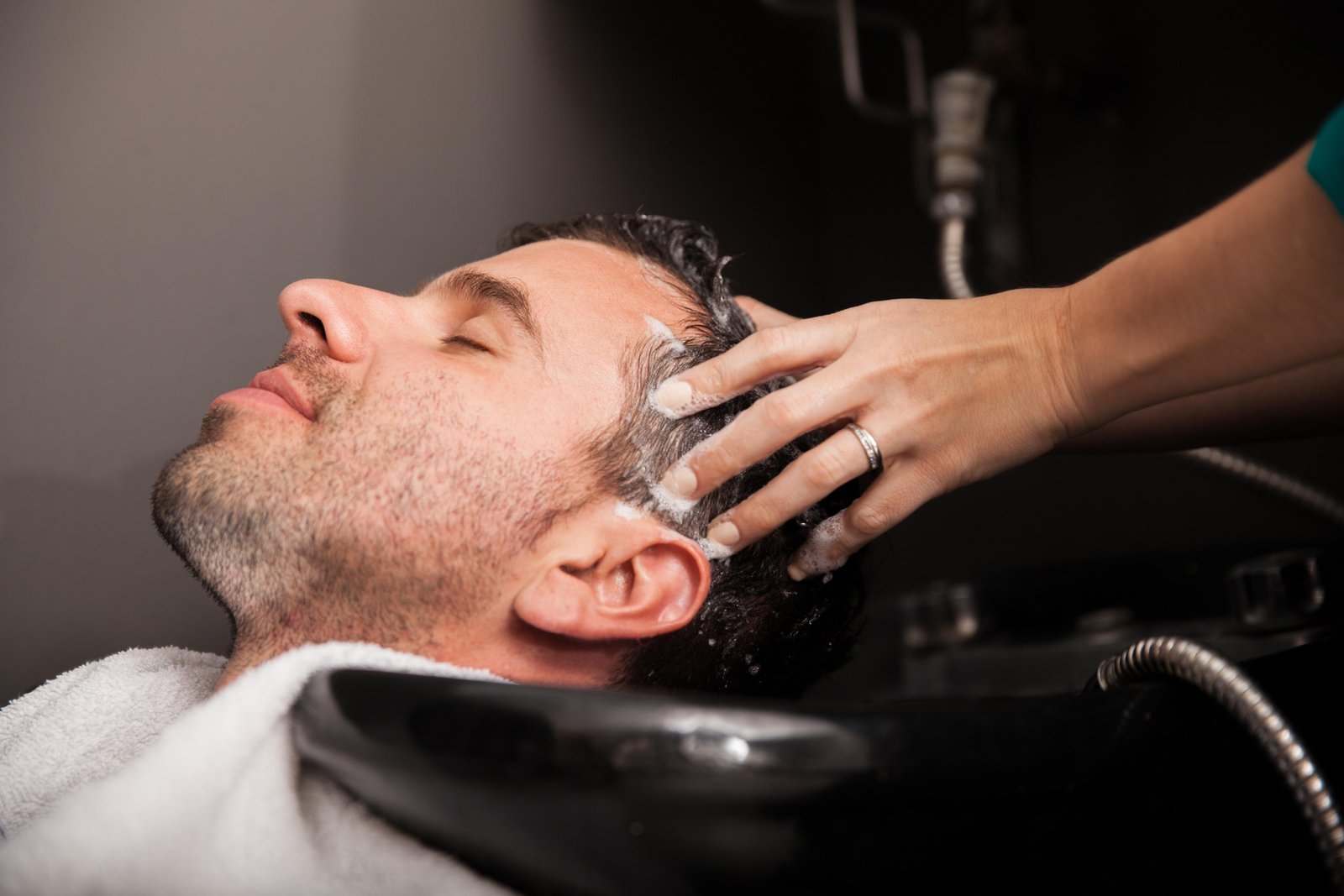 DANDURUFF TREATMENT