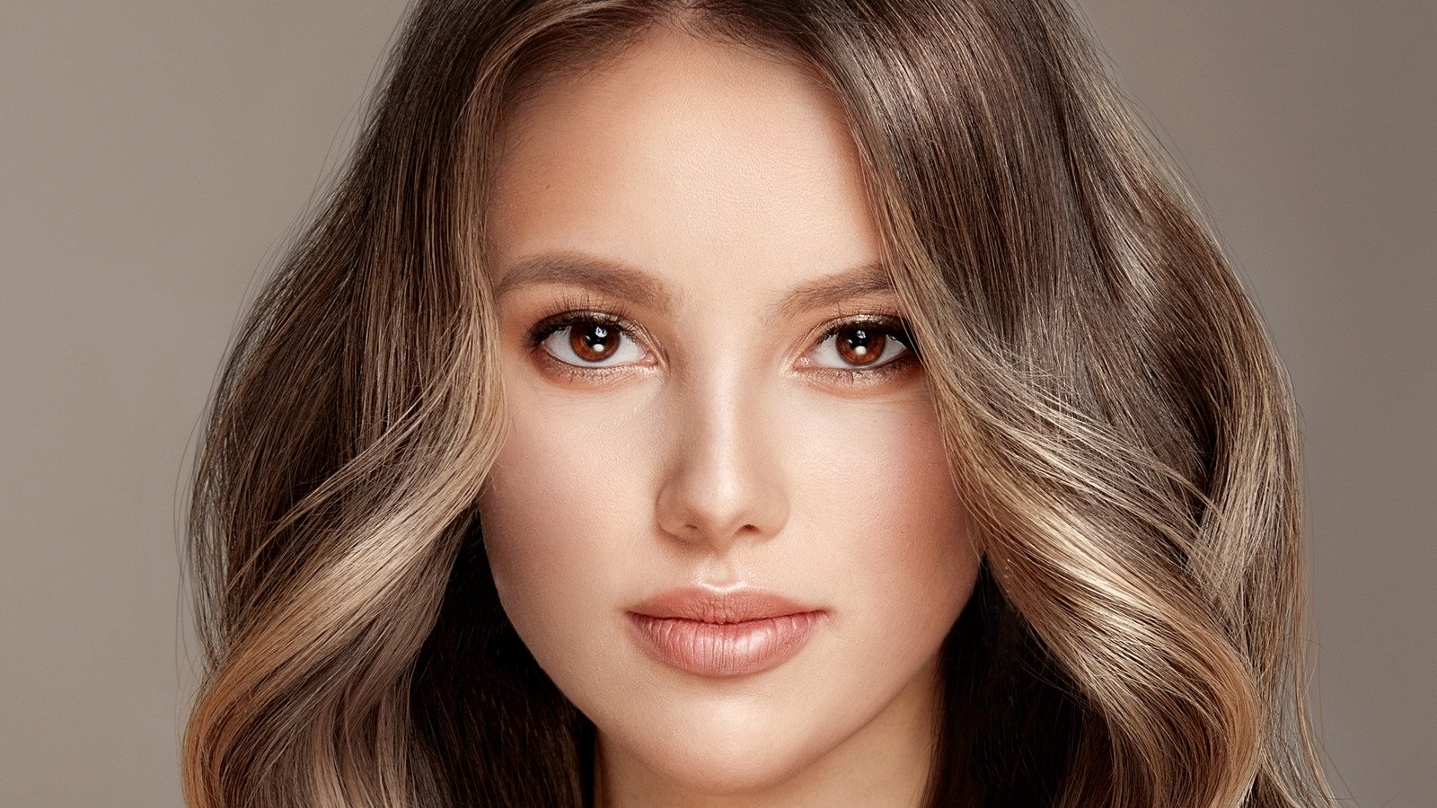 French Gloss For Shiny Hair